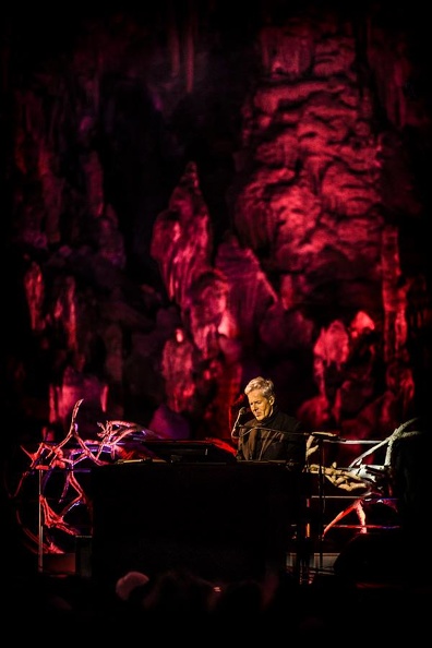 Claudio Baglioni nelle Grotte - Per incanto e per amore 18 Dicembre 2015   (7).jpg